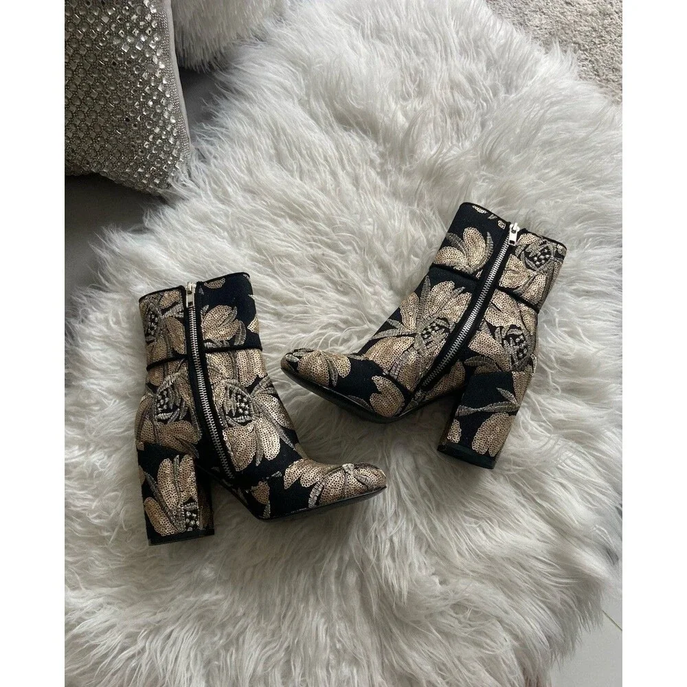 Steve Madden Goldie Black and Gold Metallic Sequin Embellished Booties Size 6.5